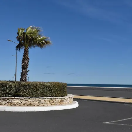 T2 4 Personnes Entierement Renove Front De Avec Parking Privatif, Climatisation, Et Machine A Laver Sechante 아파트