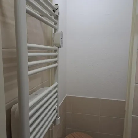 T2 4 Personnes Entièrement Rénové Front De Avec Parking Privatif, Climatisation, Et Machine à Laver Séchante Appartement Narbonne-Plage