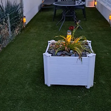 T2 4 Personnes Entièrement Rénové Front De Avec Parking Privatif, Climatisation, Et Machine à Laver Séchante Appartement Narbonne-Plage