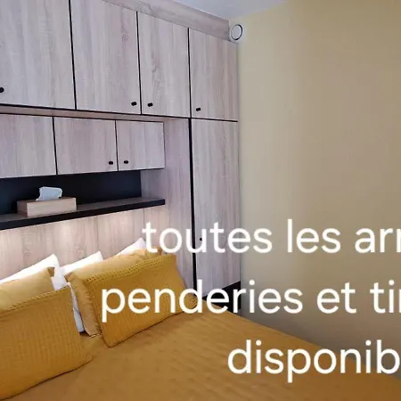 Appartement T2 4 Personnes Entièrement Rénové Front De Avec Parking Privatif, Climatisation, Et Machine à Laver Séchante *