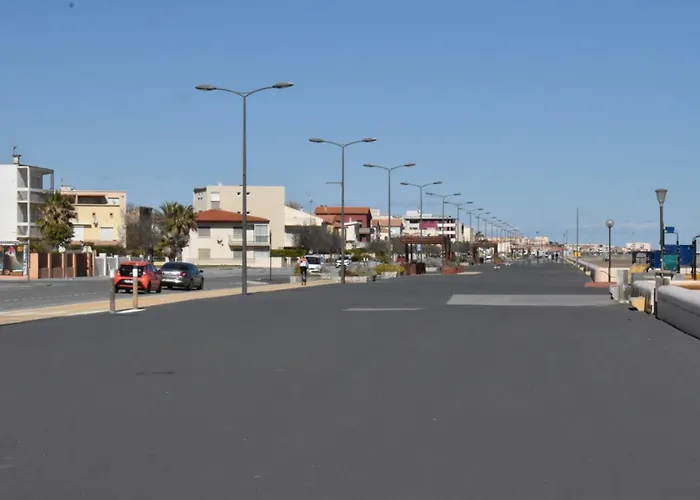 T2 4 Personnes Entierement Renove Front De A 50 M De La Avec Parking Privatif, Climatisation, Et Machine A Laver Sechante Narbonne-Plage